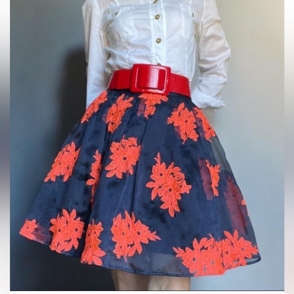 Maeve Whimsical Navy Tuille Skirt with Bright Orange Floral Appliqué Size 8